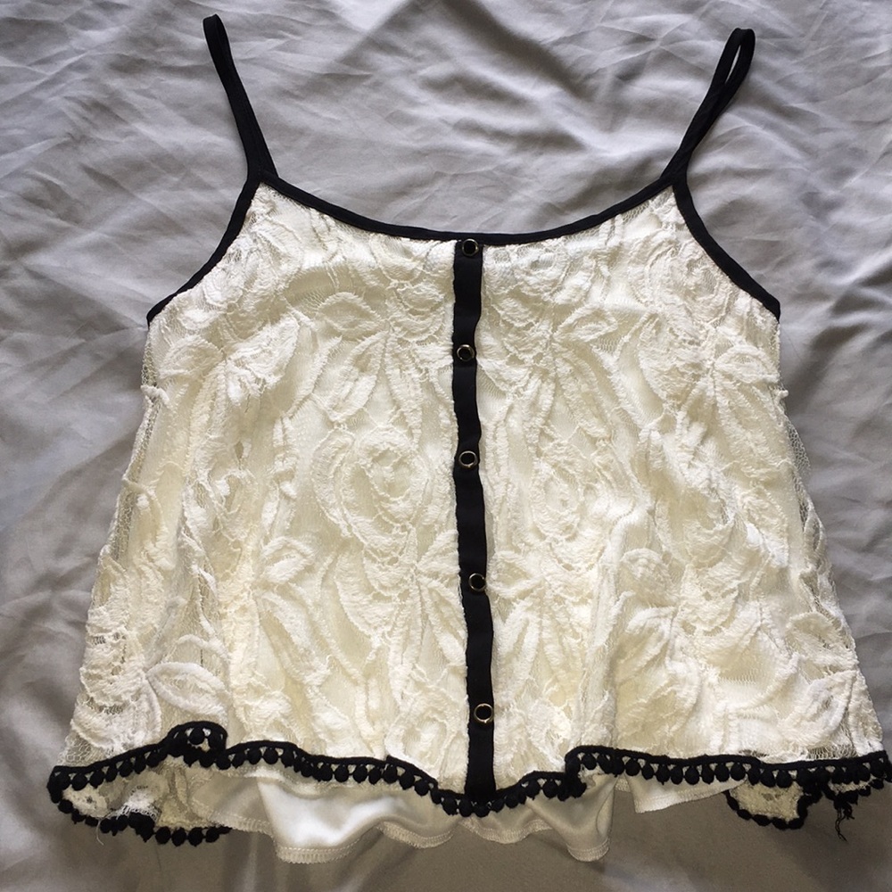 Black and white crop top